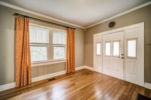 1715 Marietta Rd, Atlanta GA  30318-1907 exterior