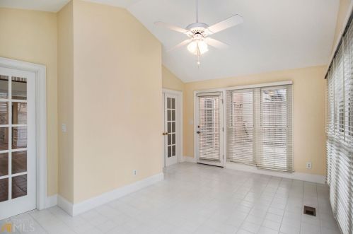 3721 Harts Pl, Atlanta GA  30341-1754 exterior