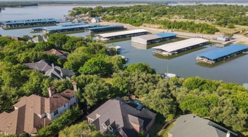 9301 Dosier Cv, Fort Worth TX  76179-3284 exterior