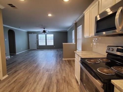 6720 Thaxton Trl, Fort Worth TX  76137-7546 exterior