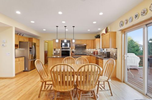 2915 Eagle Valley Dr, Saint Paul MN  55129-4266 exterior