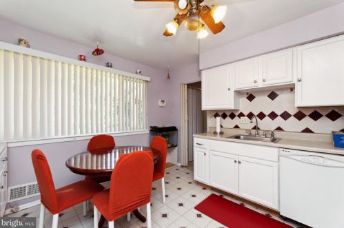 9504 Lawnsberry Ter, Silver Spring MD 20901-4714 exterior