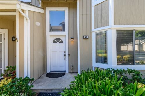 96 Monroe, Irvine, CA 92620-3640