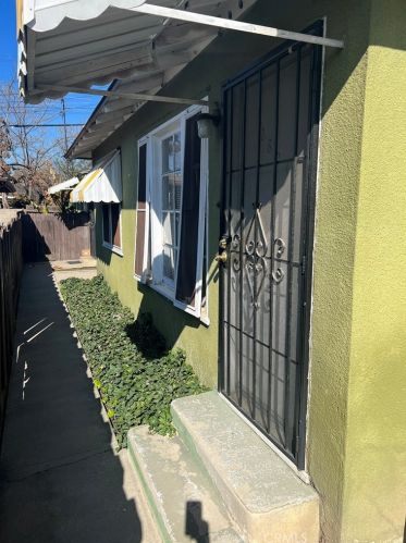 2803 Harvard Ave, Fresno, CA 93703-1853