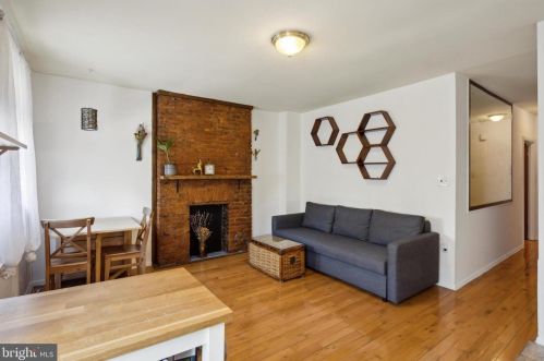 317 16 St, Philadelphia PA  19132-4418 exterior