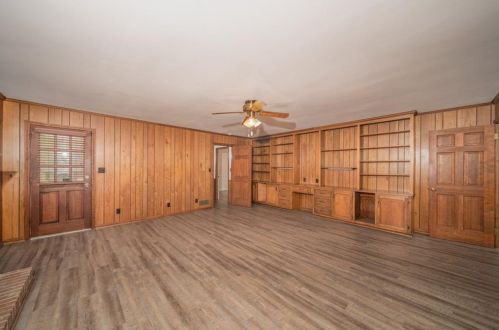 2189 Eastwood Dr, Lithonia GA  30078-2671 exterior