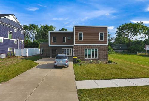 148 Timber Ct, Wood Dale, IL 60191-1356