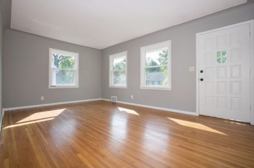 3808 26 1/2 Ave, Minneapolis, MN 55422-3706