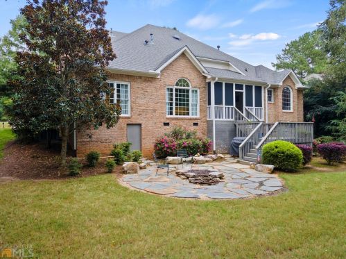 79 Middleton Trce, Newnan, GA 30265-3133