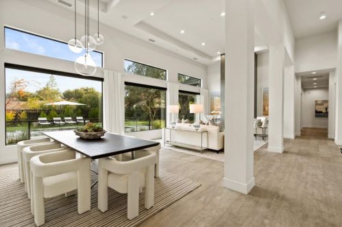 1575 Grant Rd, Los Altos CA  94024-6149 exterior