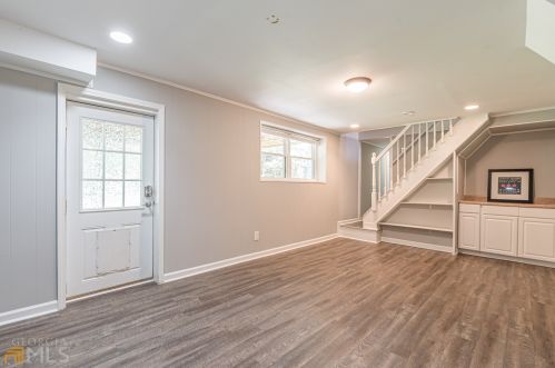 2031 Abby Ln, Atlanta GA  30345-3514 exterior