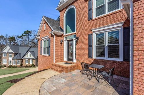 154 Azalea Chase Dr, Suwanee, GA 30024-3905