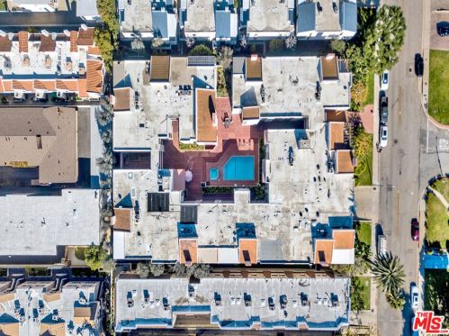 1325 Valley View Rd, Glendale CA  91202-1754 exterior