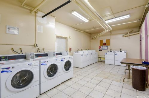 16006 14th St, San Leandro CA  94578-3007 exterior
