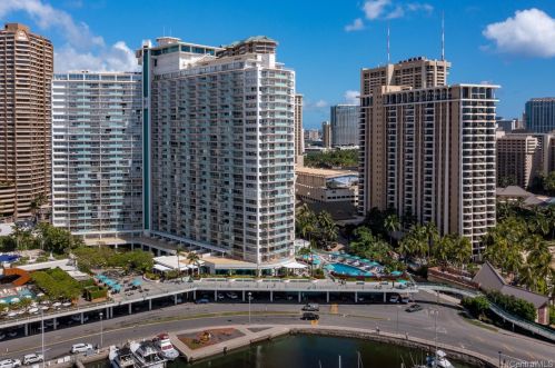 1777 Ala Moana Blvd, Honolulu HI  96815-1683 exterior