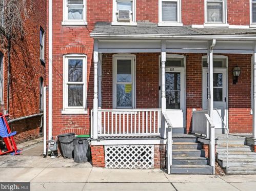 227 Front St, York, PA 17404-2709
