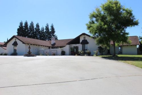 9100 Oak View Dr, Valley Home, CA 95361-2233