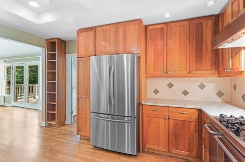 152 Burdette Rd, Atlanta GA  30327-4804 exterior