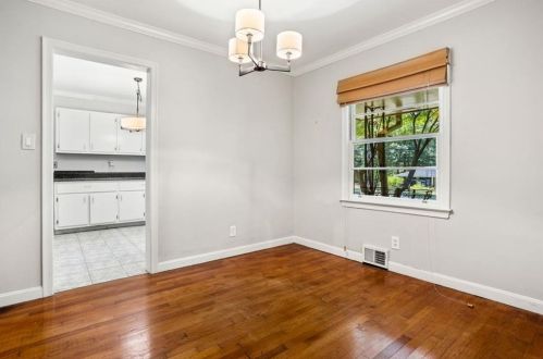 1385 Holly Ln, Atlanta GA  30329-3513 exterior