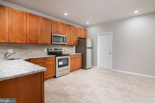 1633 Grange Ave, Philadelphia PA  19141-1708 exterior