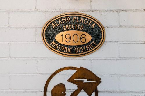 461 Pennsylvania St, Denver, CO 80203-3613