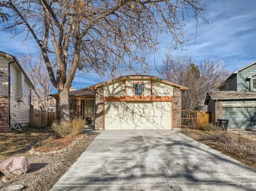 4907 63rd Ave, Arvada CO  80003-6613 exterior