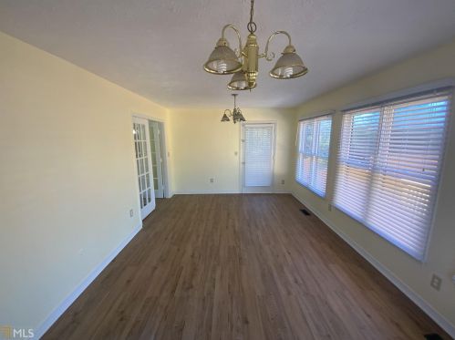 3535 Rex Rd, Rex GA 30273-1429 exterior