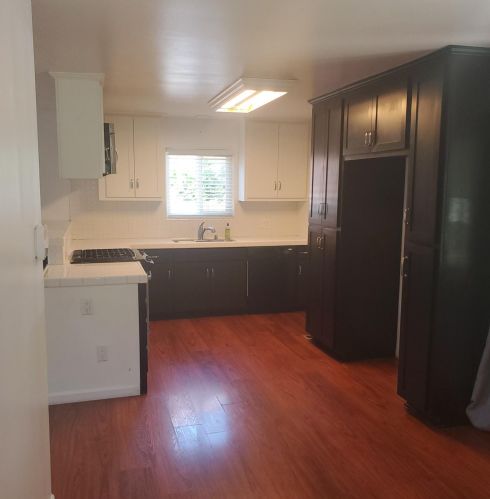 260 Earlham Dr, Turlock CA 95382-1700 exterior