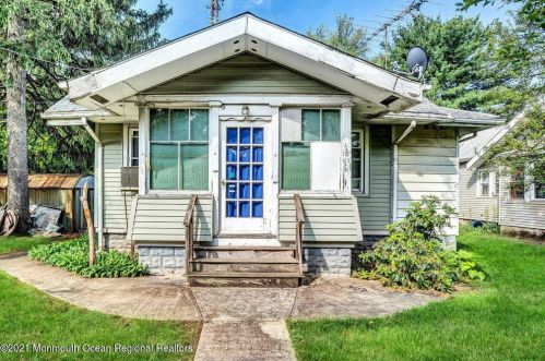 76 Talmadge Rd, Edison, NJ 08817-3319