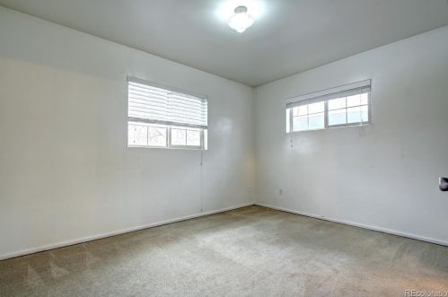 928 Scranton St, Denver CO  80011-6404 exterior