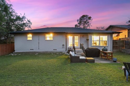 2517 Briarcliff Dr, Irving TX  75062-3213 exterior