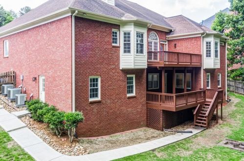 11450 Donnington Dr, Duluth, GA 30097-8412