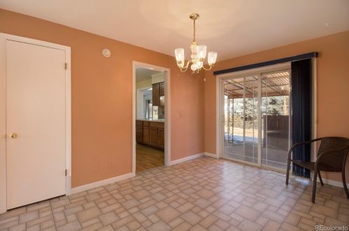 7285 Tamarac St, Englewood CO 80112-1882 exterior