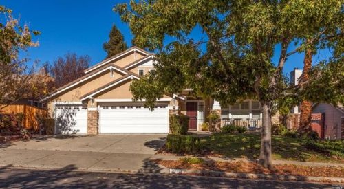 2110 Hillridge Dr, Fairfield, CA 94534-7949