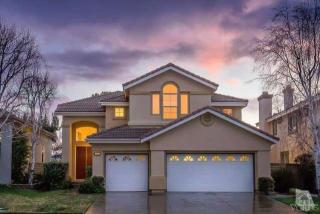 15544 Borges Dr, Moorpark, CA 93021-3256