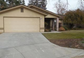 5510 Sample Ave, Fresno, CA 93722-3388