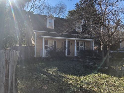549 Center St, Cayce-West Columbia, SC 29169-7559