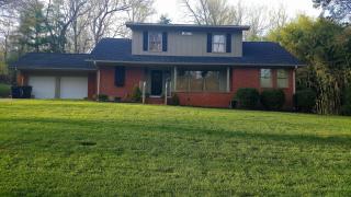 3 Dogwood Dr, Lexington, NC 27292-5423