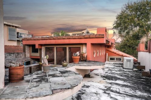 614 Pine Gully Rd, Taylor Lake Village TX  77586-1827 exterior