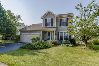 1023 Meadowridge Dr, Aurora IL  60504-6446 exterior