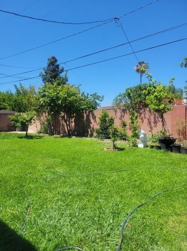 903 Kenmore St, Anaheim CA  92804-4017 exterior