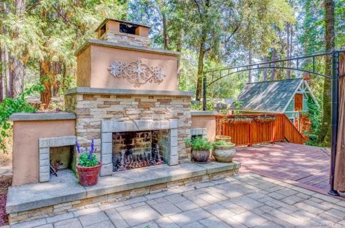 14304 Carnegie Rd, Nimshew CA  95954-9657 exterior