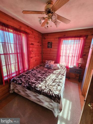 21800 Rocky Acres Ln, Flintstone MD 21530-2067 exterior