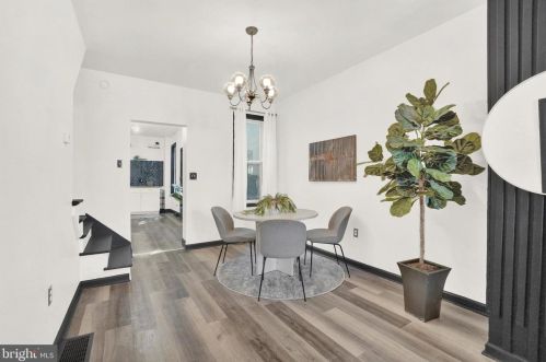 63 Howard Ave, Lancaster PA  17602-3634 exterior