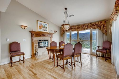 20022 Elfin Forest Rd, Escondido, CA 92029-4706
