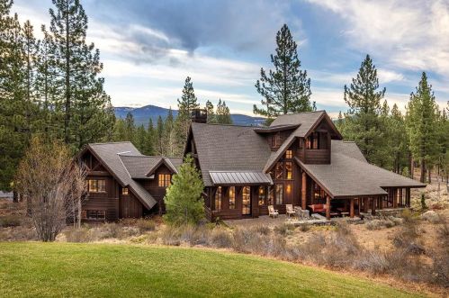 13324 Snowshoe Thompson Cir, Truckee, CA 96161-5183