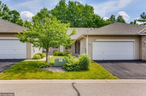 13877 Ventura Pl, Prior Lake, MN 55378-5636