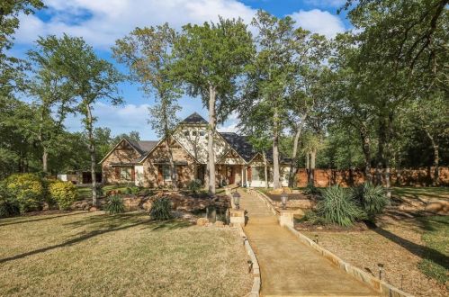 2117 Fairway Acres Dr, Argyle TX 76226-9536 exterior