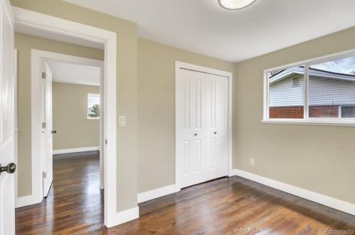 8209 Nola Dr, Denver CO  80221-4672 exterior