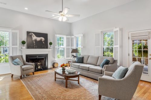 1203 Royal Links Dr, Mount Pleasant SC  29466-6940 exterior